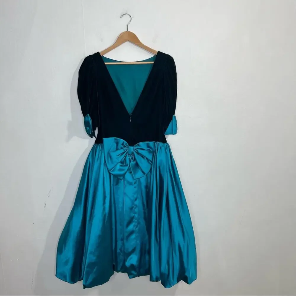 Vintage Dessy Creations Velvet Satin Bubble Skirt Gown Dress Size Medium